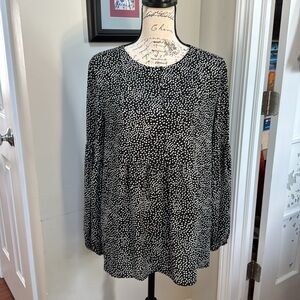 Easy-care LOFT business casual blouse Size M
